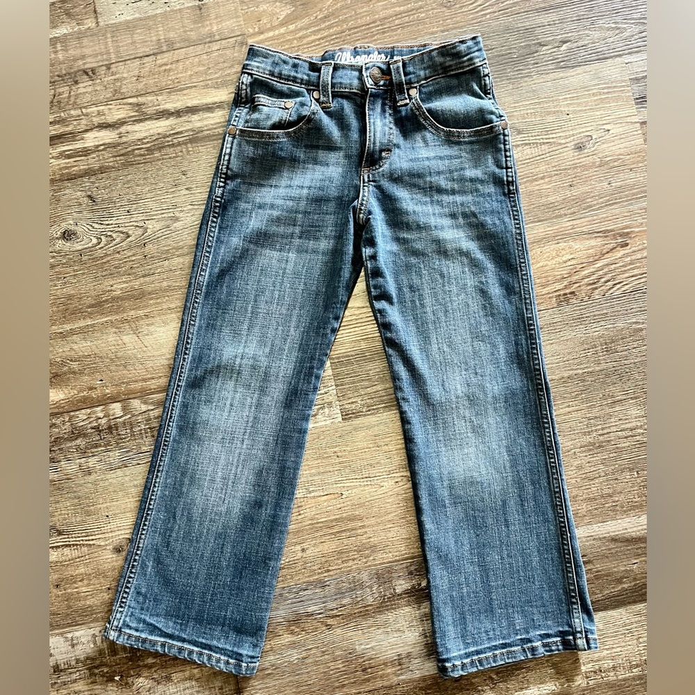 Boys Wrangler, Dark Blue, Relaxed Retro Boot Cut, Size 8 regular